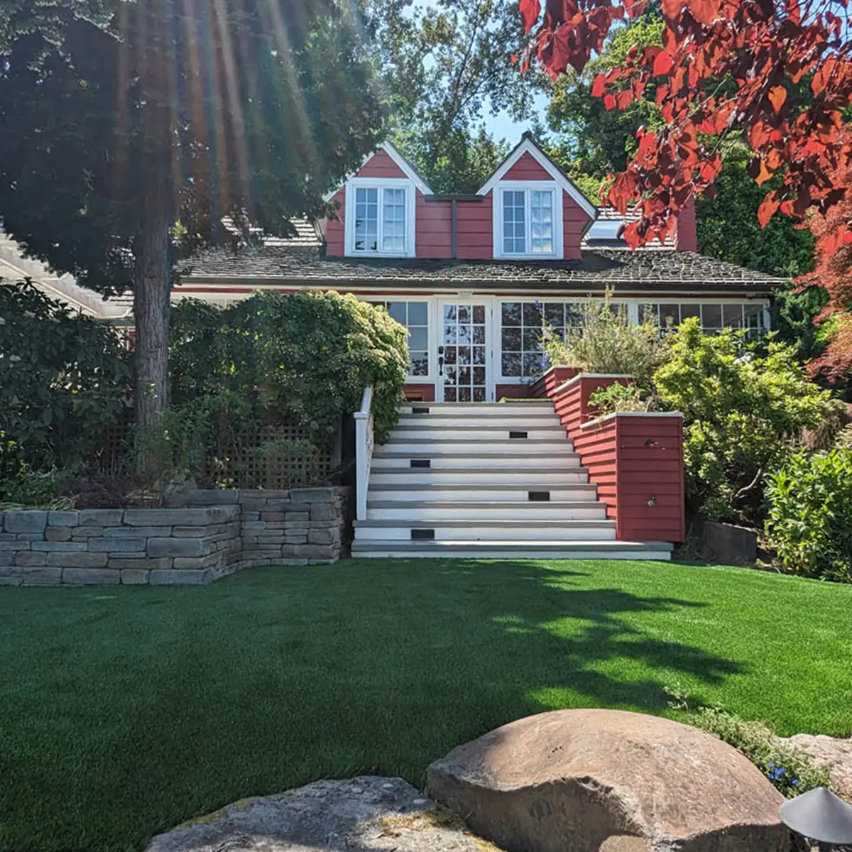 artificial grass for waterfront properties
