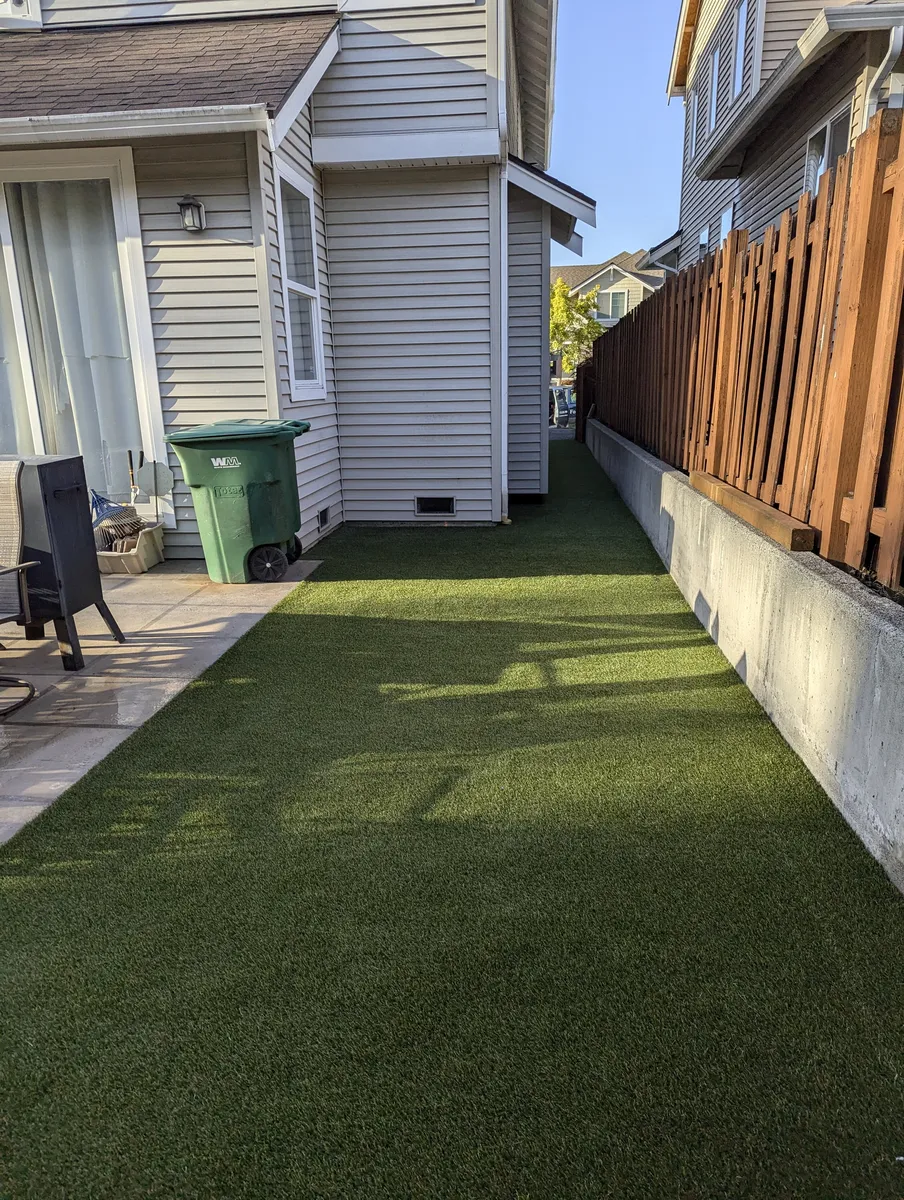 Artificial grass for dogs