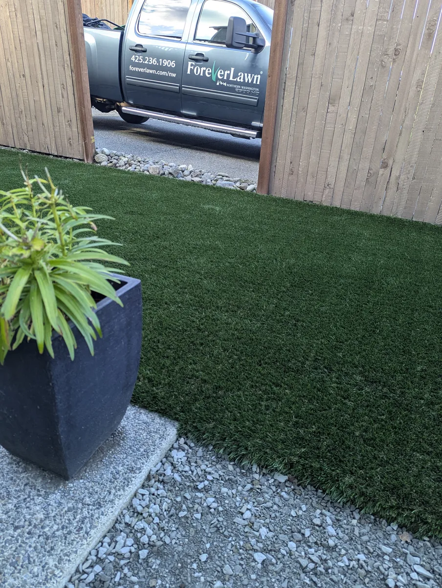 artificial turf landscaping