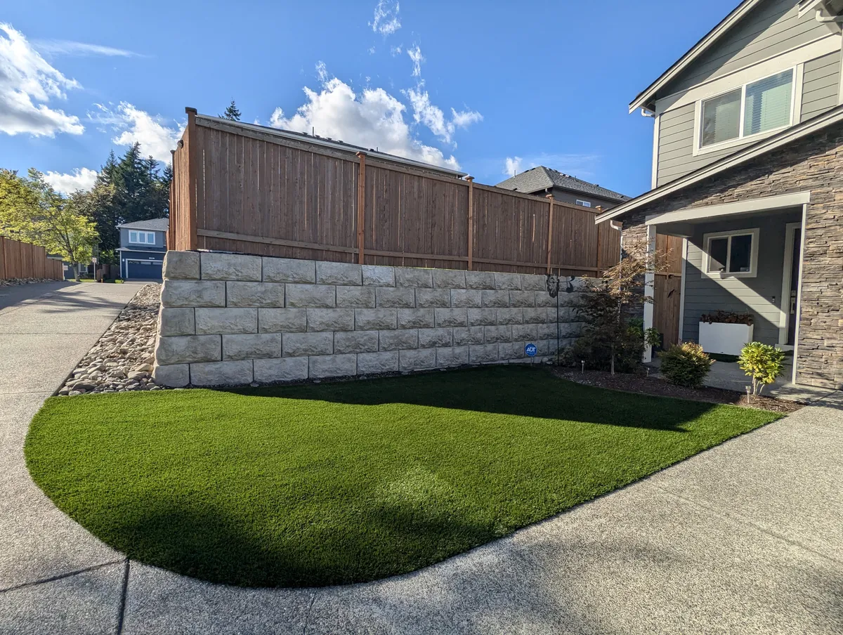 artificial turf landscaping